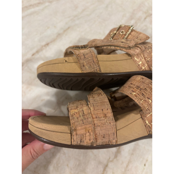 Women's Vionic Cork Sandals Size 9 (10) Beige Gold - Picture 9 of 13